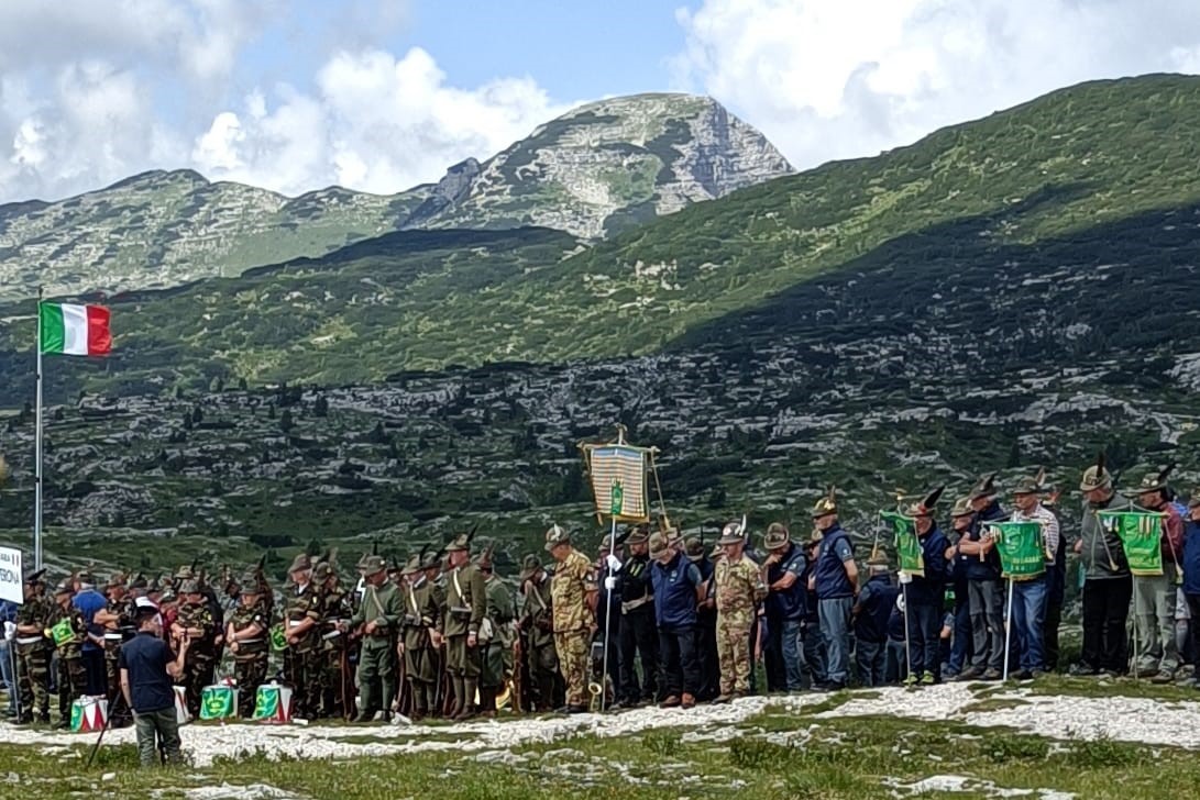Scopri di più sull'articolo Asiago – Centenario Sezione e pellegrinaggio al Monte Ortigara